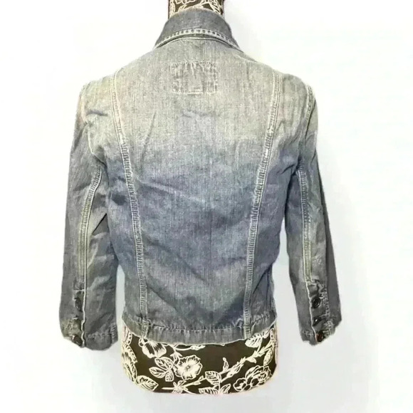 Abercrombie & Fitch Women's Distressed Jean Jacket Blue Size M - Picture 3 of 4